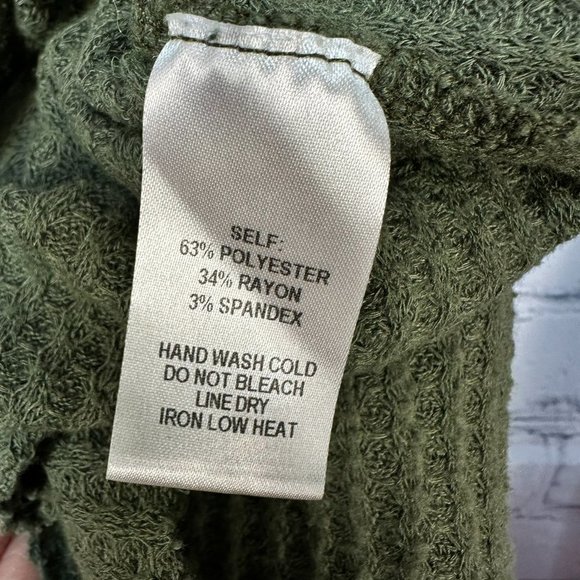 Lulus Basic V-Neck Waffle Knit Top, Size Small, Olive Green - Picture 7 of 8